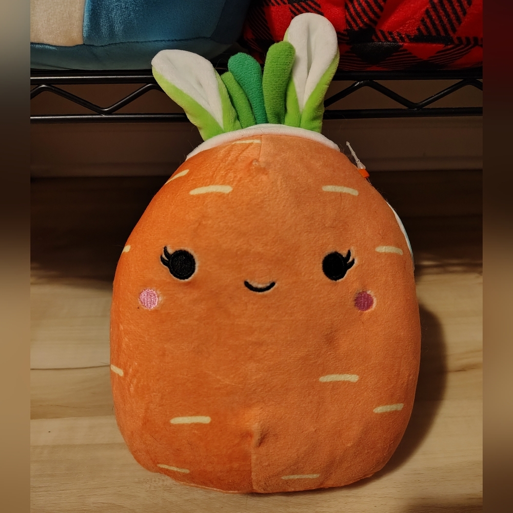 Caroleena Carrot Squishmallow